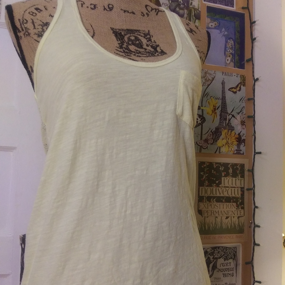 Tank top - Picture 2 of 7